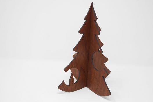 Weihnachtsbaum aus Mahagoni