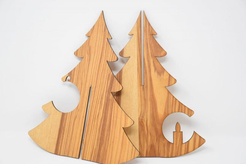 Weihnachtsbaum aus Esche