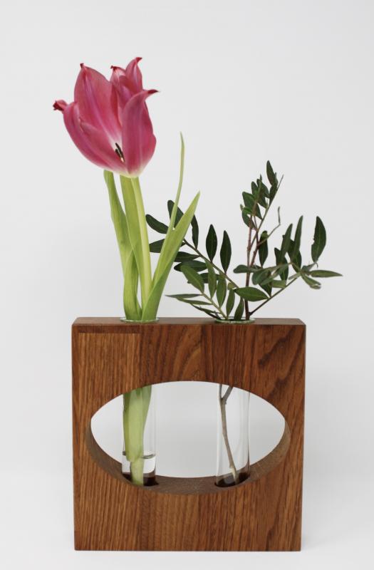 vase-mit-oval-ausschnitt-holz-reagenzglas-blumen-eichenholz