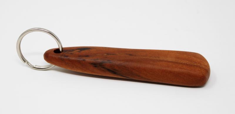 schlüssel-anhänger-apfel-holz-metall-ring-geschenk