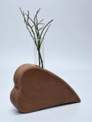 Vase in Herzform